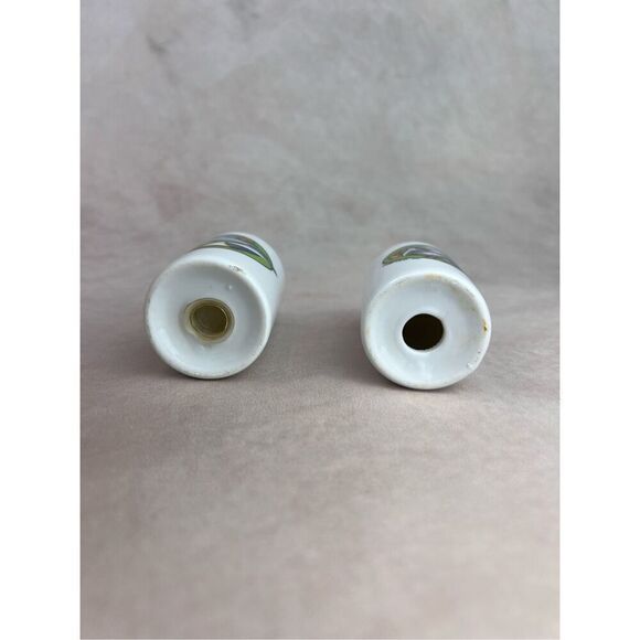 Vintage Manatee Sea Life Salt and Pepper Shakers - Picture 6 of 6